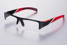 千框有千面 膠框眼鏡襯衫女主管又一春